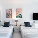 アパート Palmeras Marina View フエンヒロラ