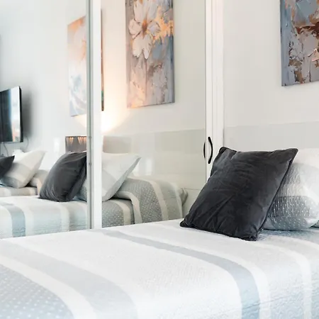 Palmeras Marina View * Fuengirola