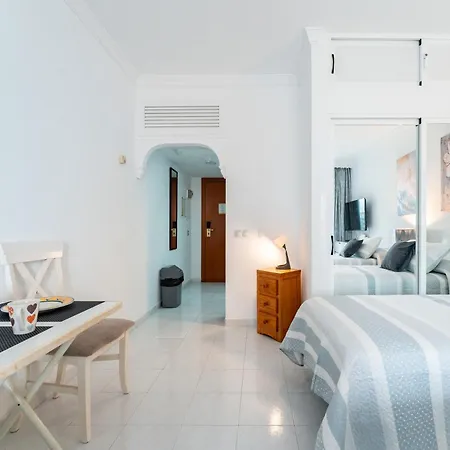 Palmeras Marina View